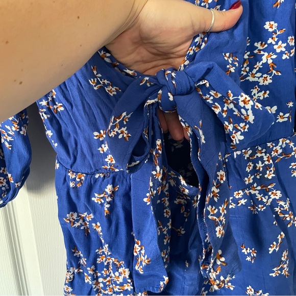 Anthropologie - Blue Floral Sleeved Romper - Size 8 - Picture 3 of 6